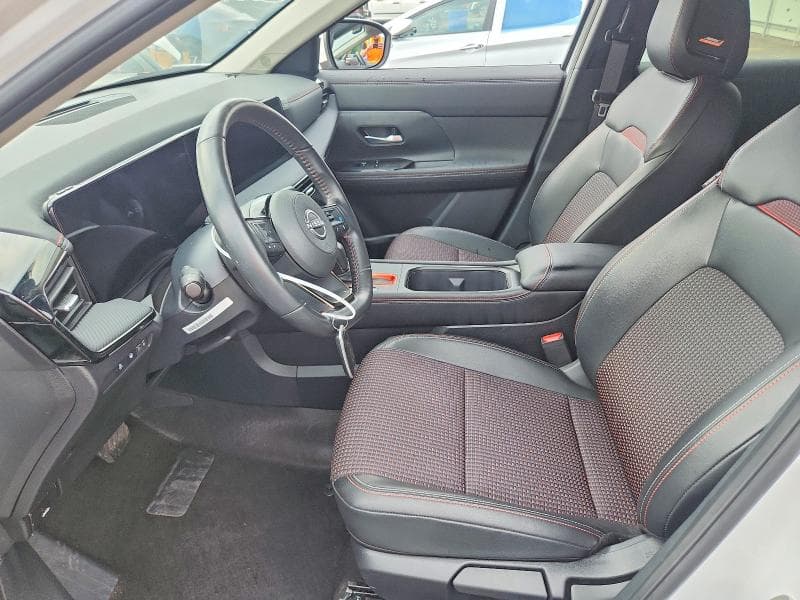 2025 NISSAN KICKS SR 7