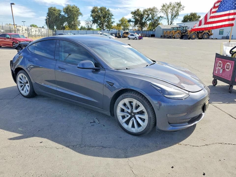 2022 TESLA MODEL 3 4