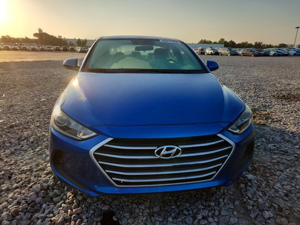 2018 HYUNDAI ELANTRA SEL 5