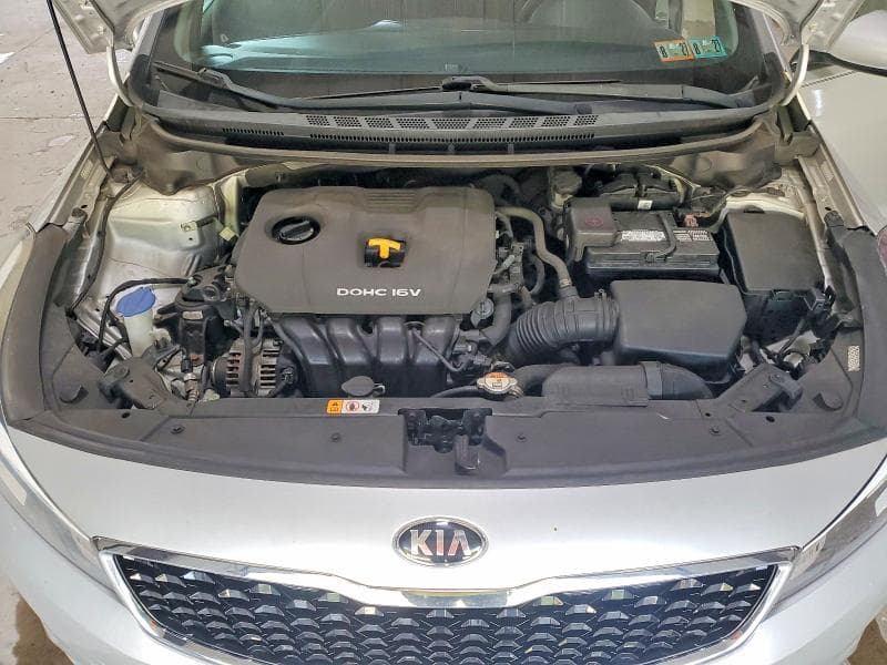 2017 KIA FORTE LX 11