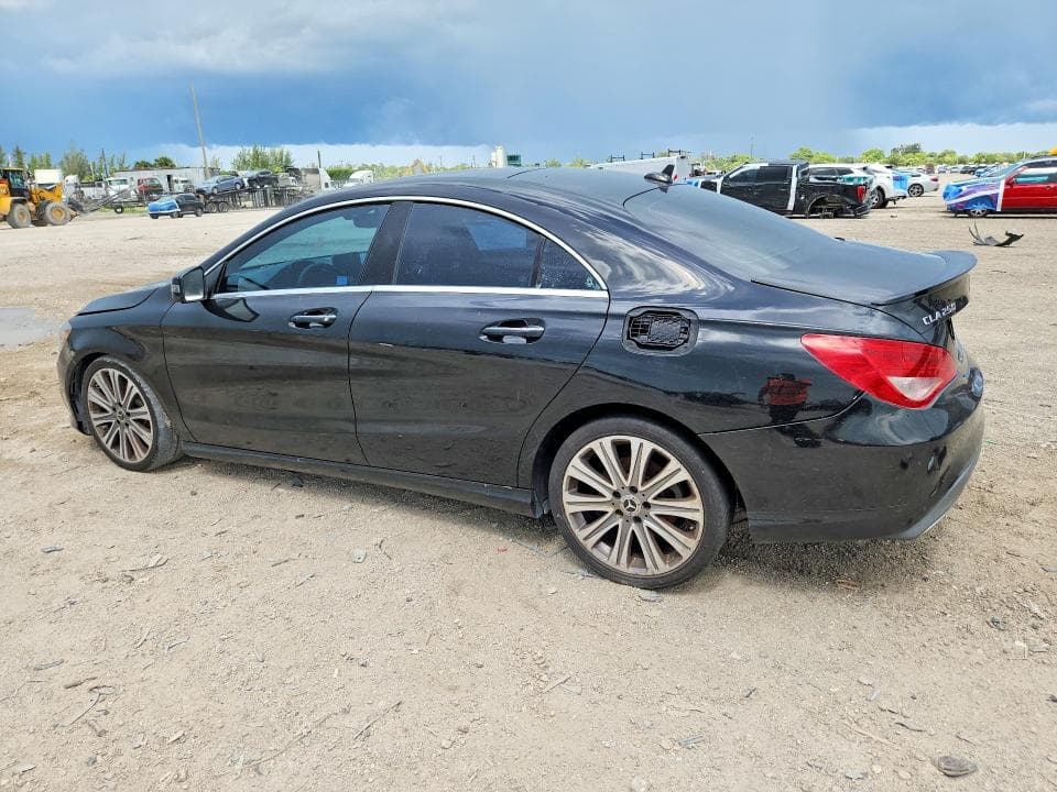 2018 MERCEDES-BENZ CLA 250 4MATIC 2