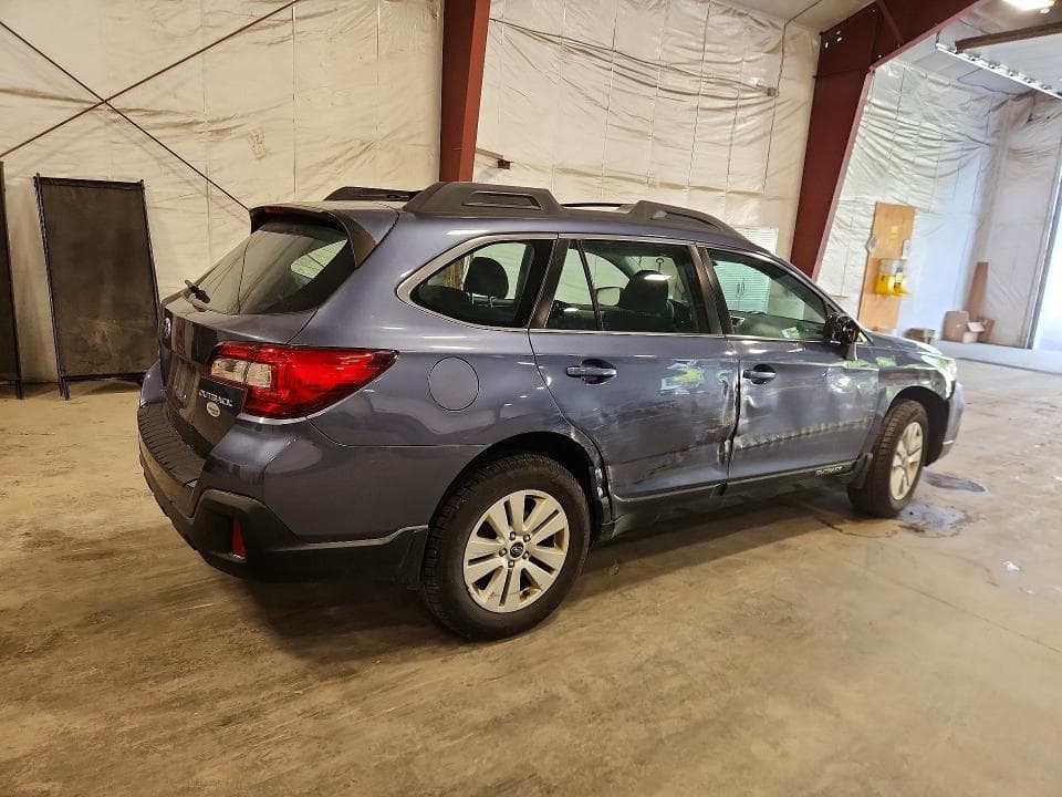 2018 SUBARU OUTBACK 2.5I 3