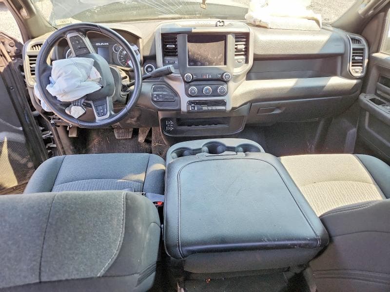 2023 RAM 2500 TRADESMAN 8