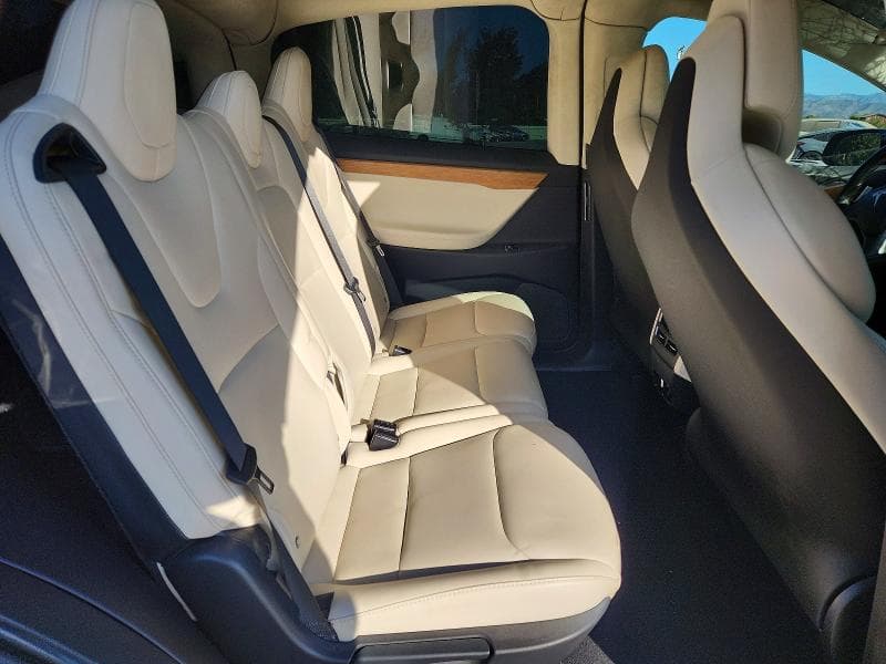 2018 TESLA MODEL X 10