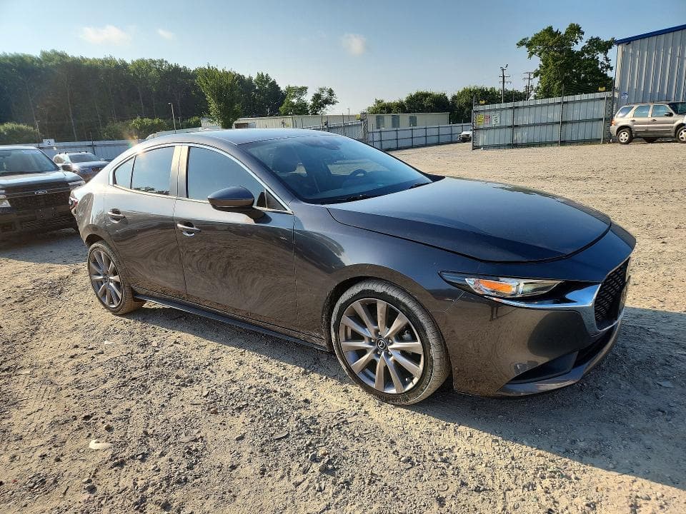 2021 MAZDA 3 SELECT 4