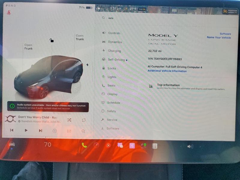 2024 TESLA MODEL Y 9