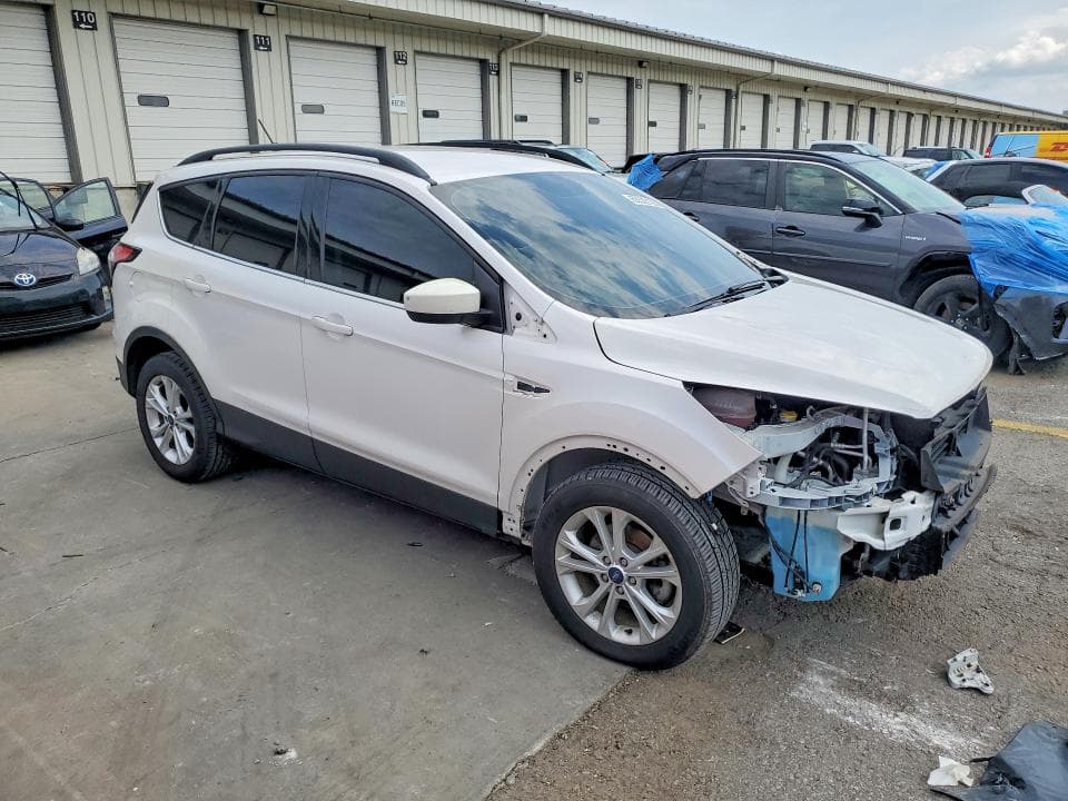 2018 FORD ESCAPE SEL 4