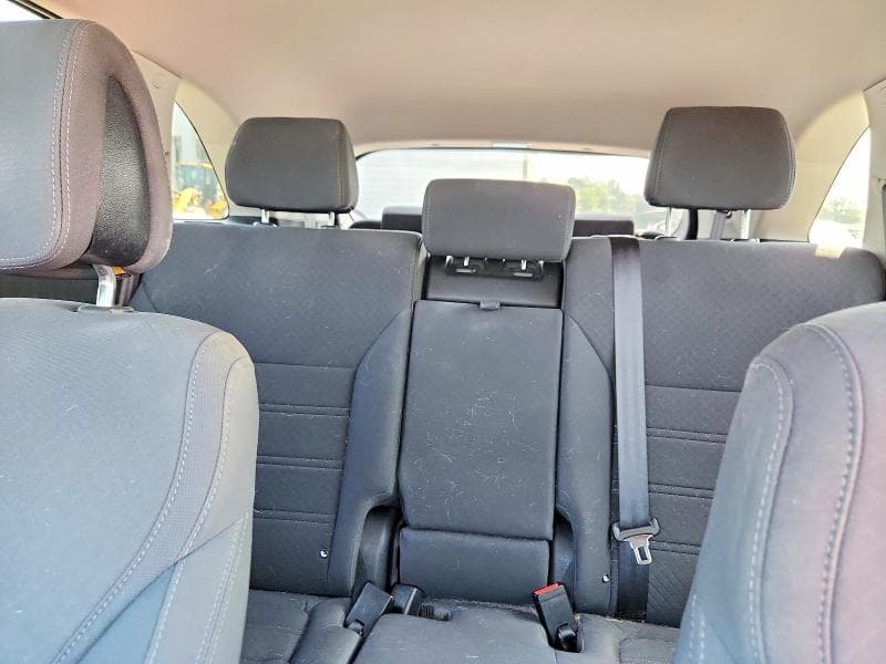 2017 KIA SORENTO LX V6 10