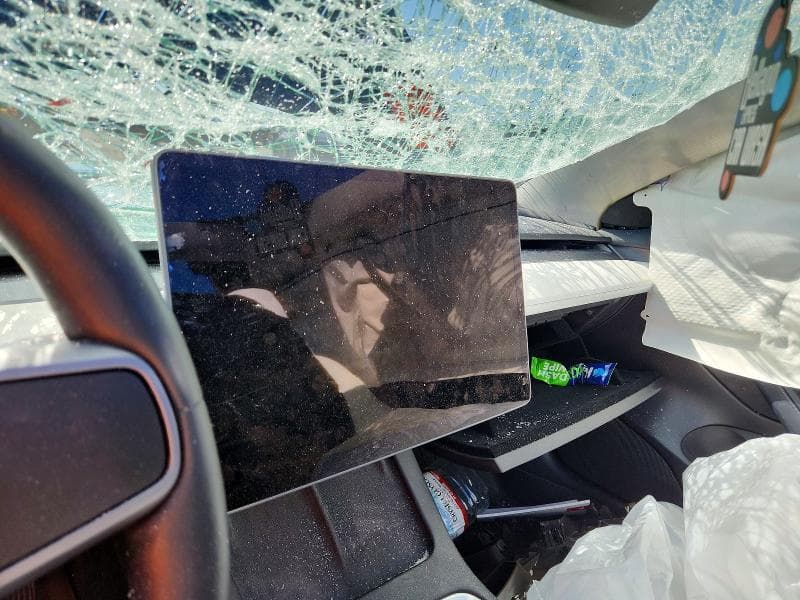 2023 TESLA MODEL 3 9
