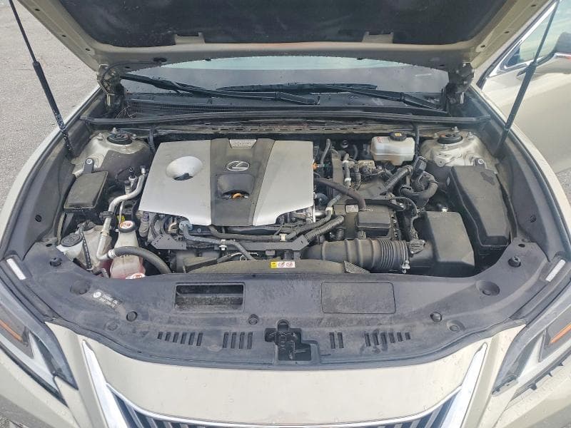 2020 LEXUS ES 300H ULTRA LUXURY 11