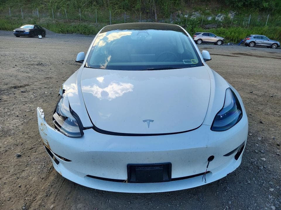 2022 TESLA MODEL 3 5