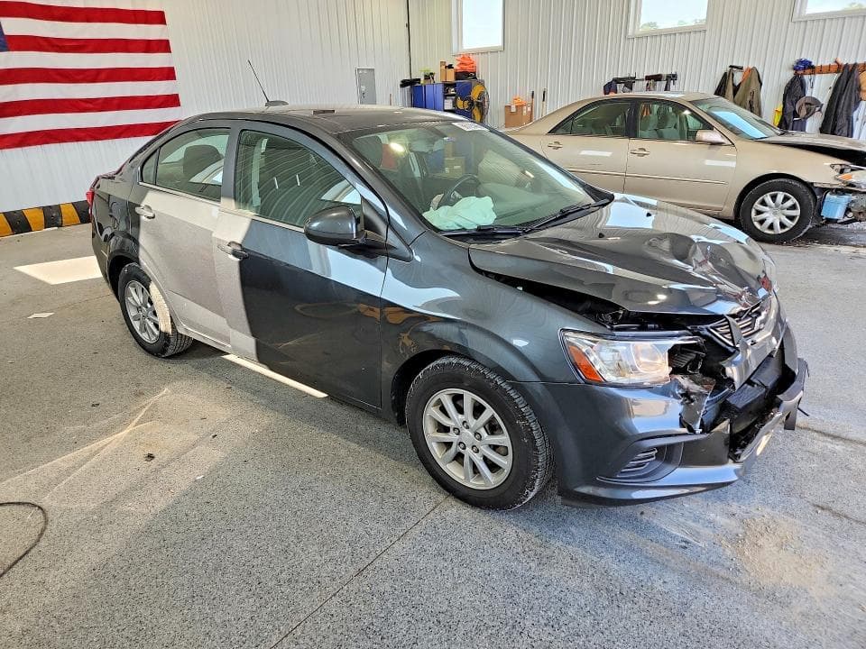 2020 CHEVROLET SONIC LT 4