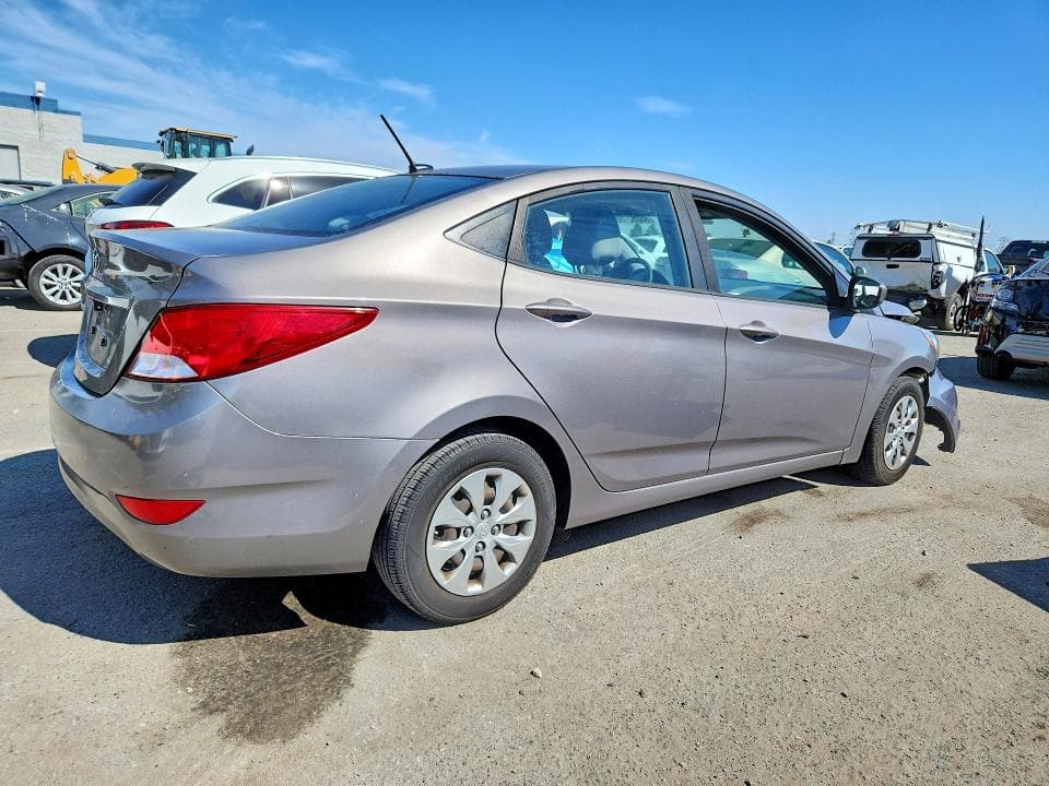 2017 HYUNDAI ACCENT SE 3