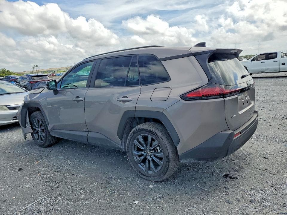 2026 TOYOTA RAV4 XLE PREMIUM 2