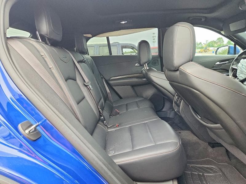 2022 CADILLAC XT4 SPORT 11