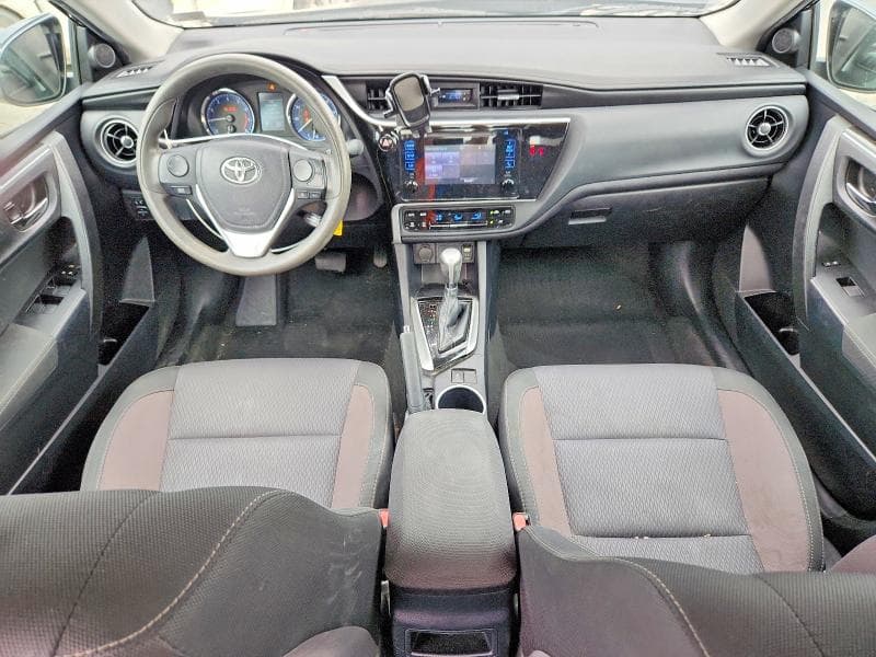 2018 TOYOTA COROLLA LE 8