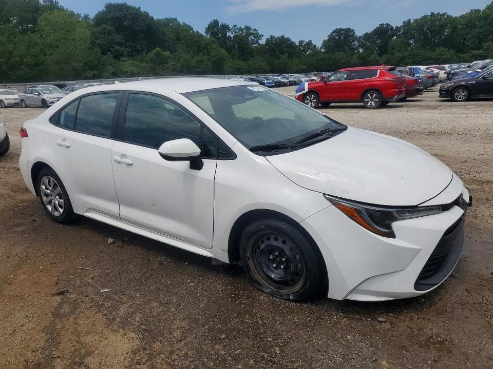 2025 TOYOTA COROLLA LE 4