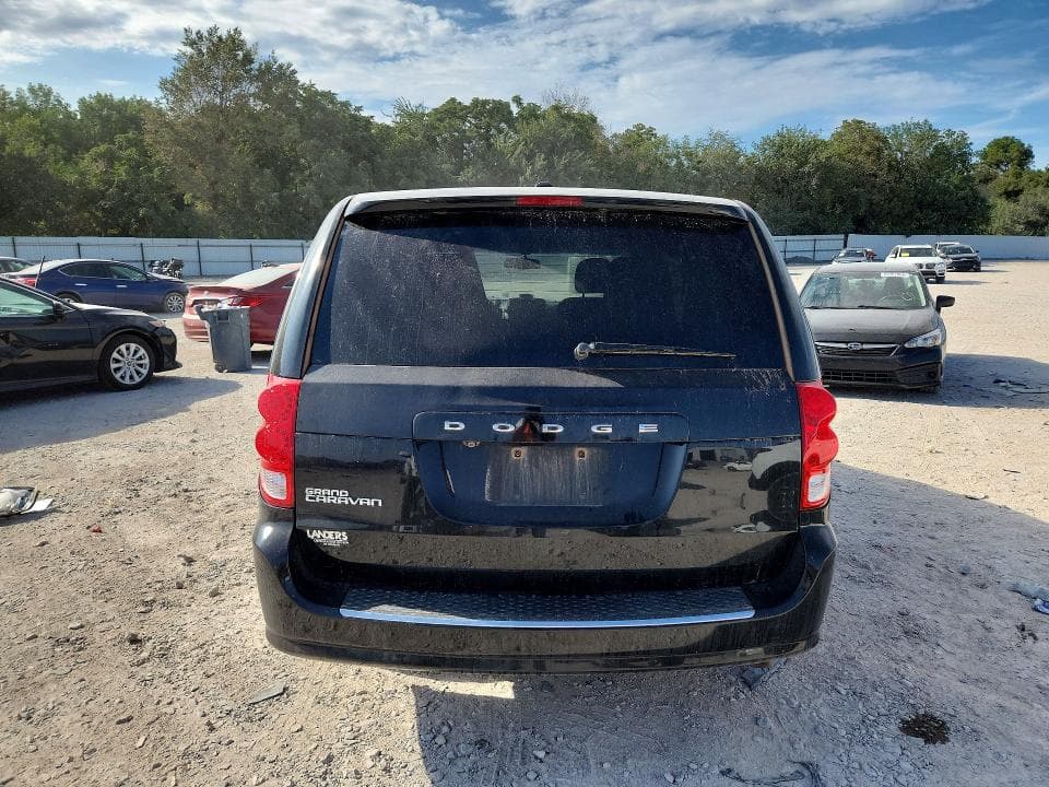 2017 DODGE GRAND CARAVAN SE 6