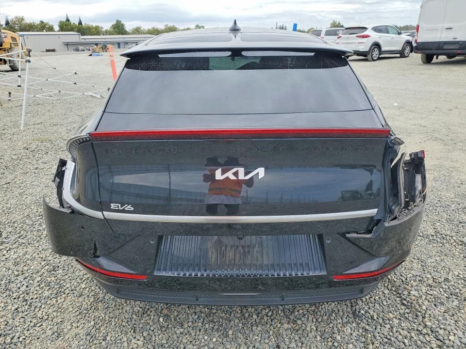 2023 KIA EV6 WIND 6