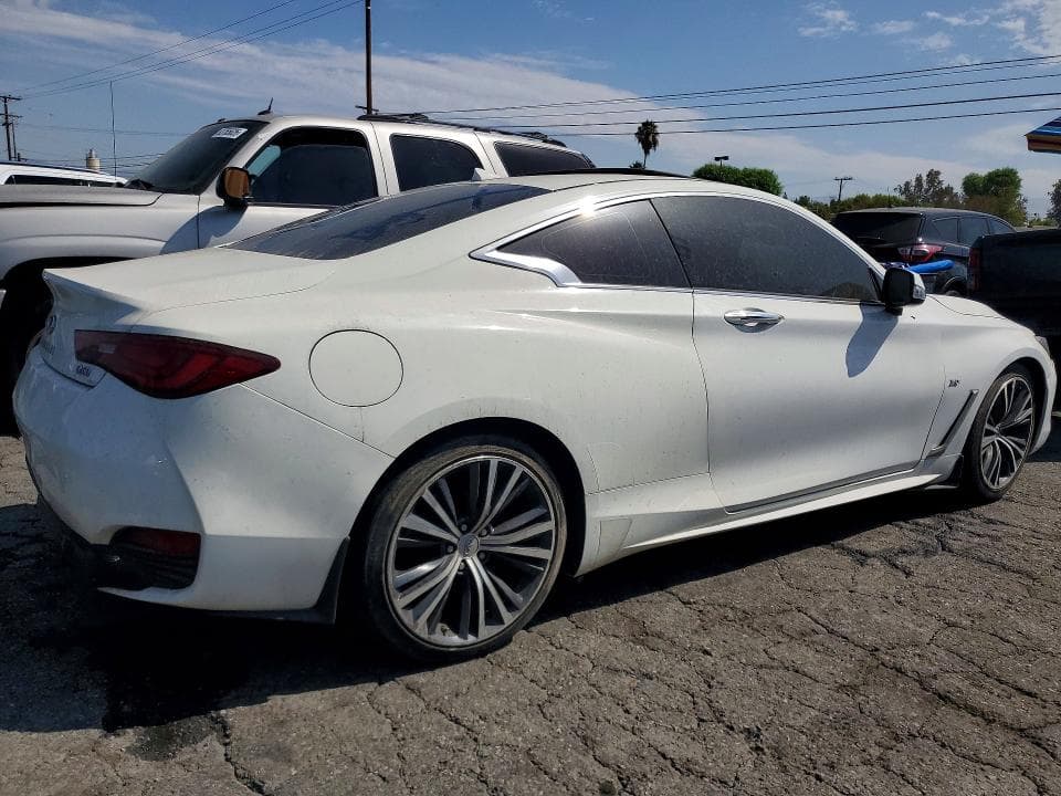 2018 INFINITI Q60 3.0T LUXE 3
