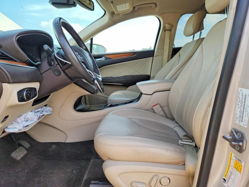 2019 LINCOLN MKC SELECT 7