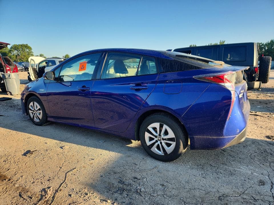 2018 TOYOTA PRIUS THREE 2