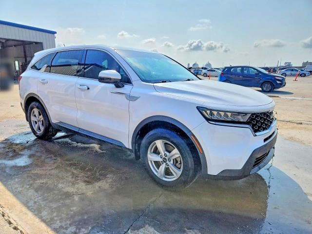 2023 KIA SORENTO LX 4
