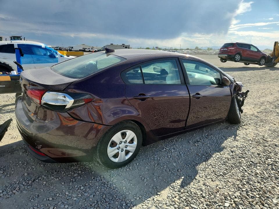 2018 KIA FORTE LX 3