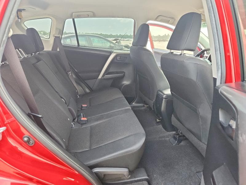 2017 TOYOTA RAV4 LE 11