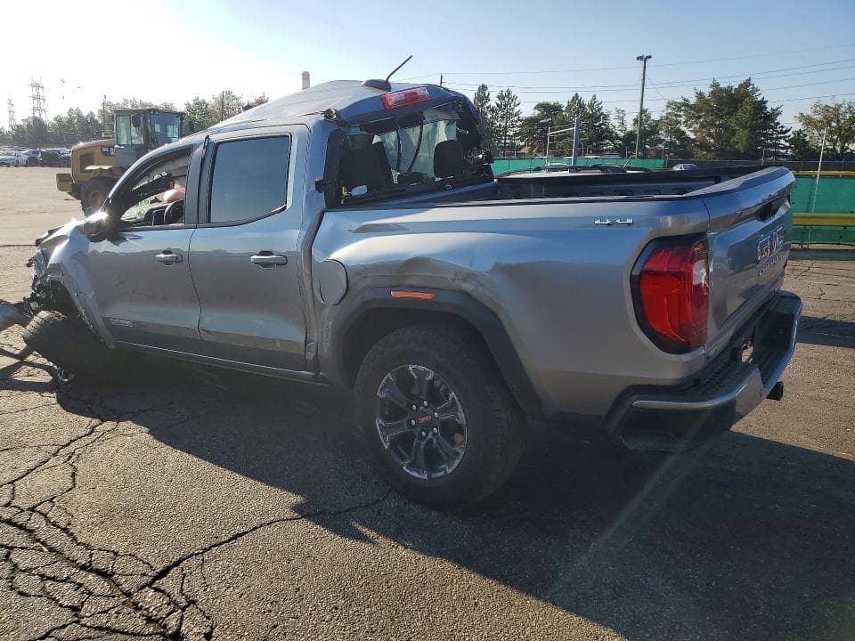 2025 GMC CANYON ELEVATION 2