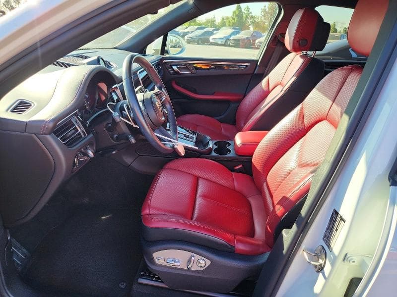 2022 PORSCHE MACAN 7