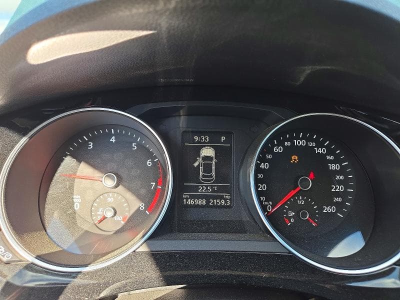 2017 VOLKSWAGEN JETTA SE 9