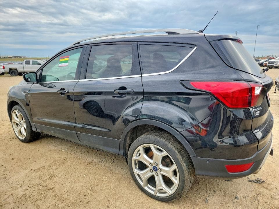 2019 FORD ESCAPE TITANIUM 2