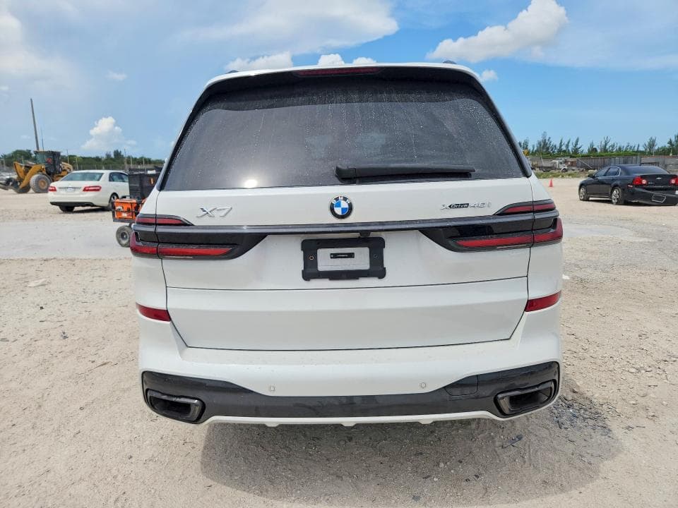 2024 BMW X7 XDRIVE40I 6