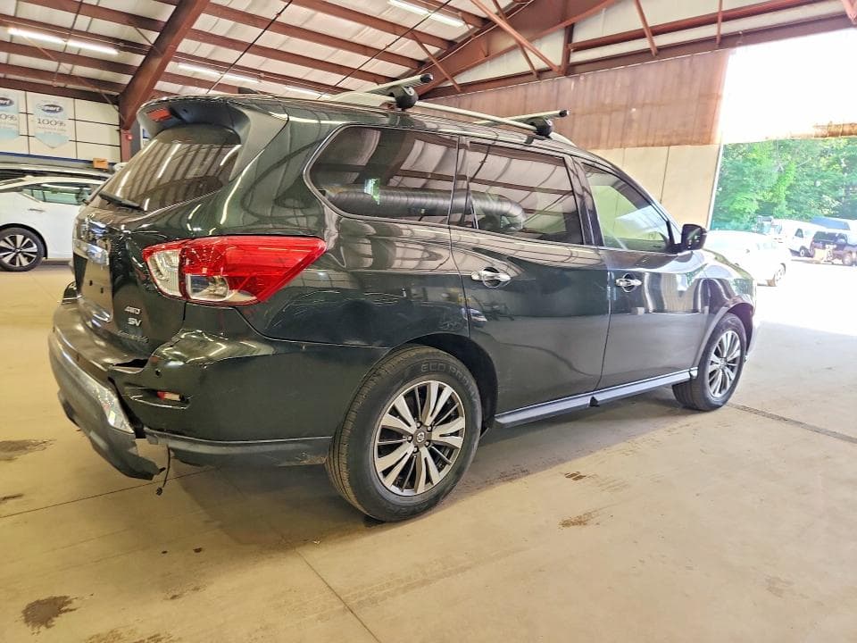 2019 NISSAN PATHFINDER SV 3
