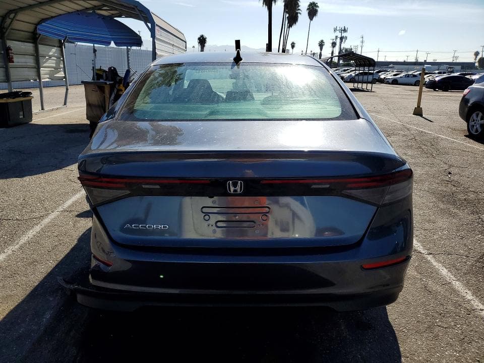 2025 HONDA ACCORD LX 6