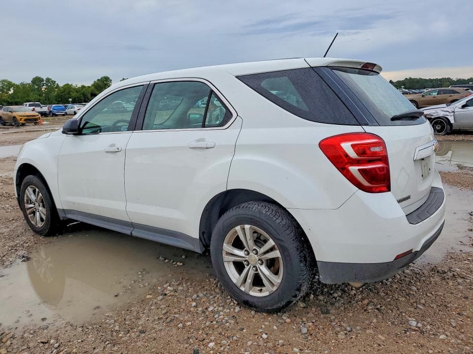 2017 CHEVROLET EQUINOX LS 2