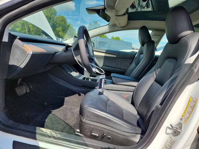 2023 TESLA MODEL 3 7