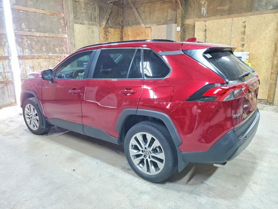 2024 TOYOTA RAV4 XLE PREMIUM 2