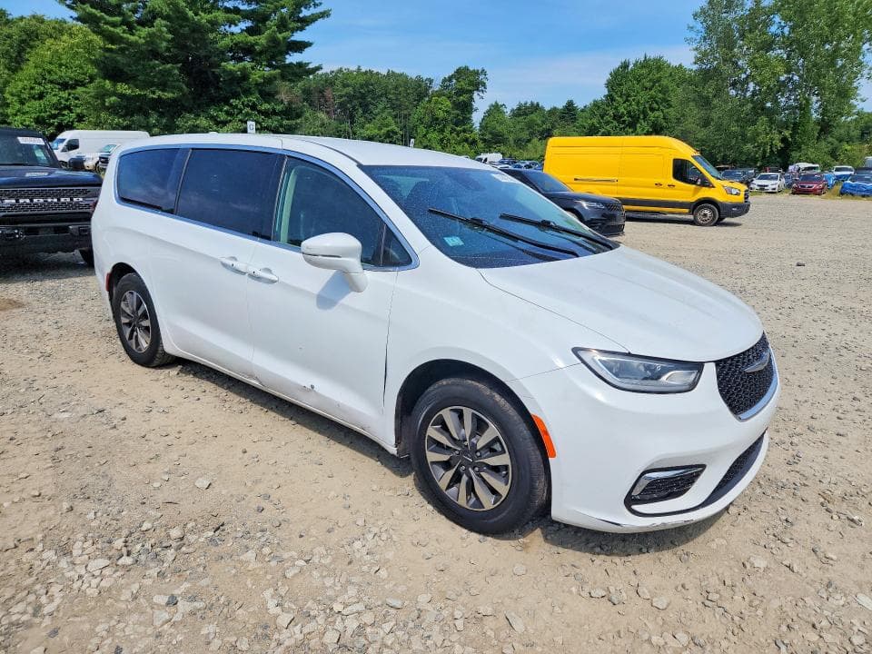 2022 CHRYSLER PACIFICA HYBRID TOURING L 4
