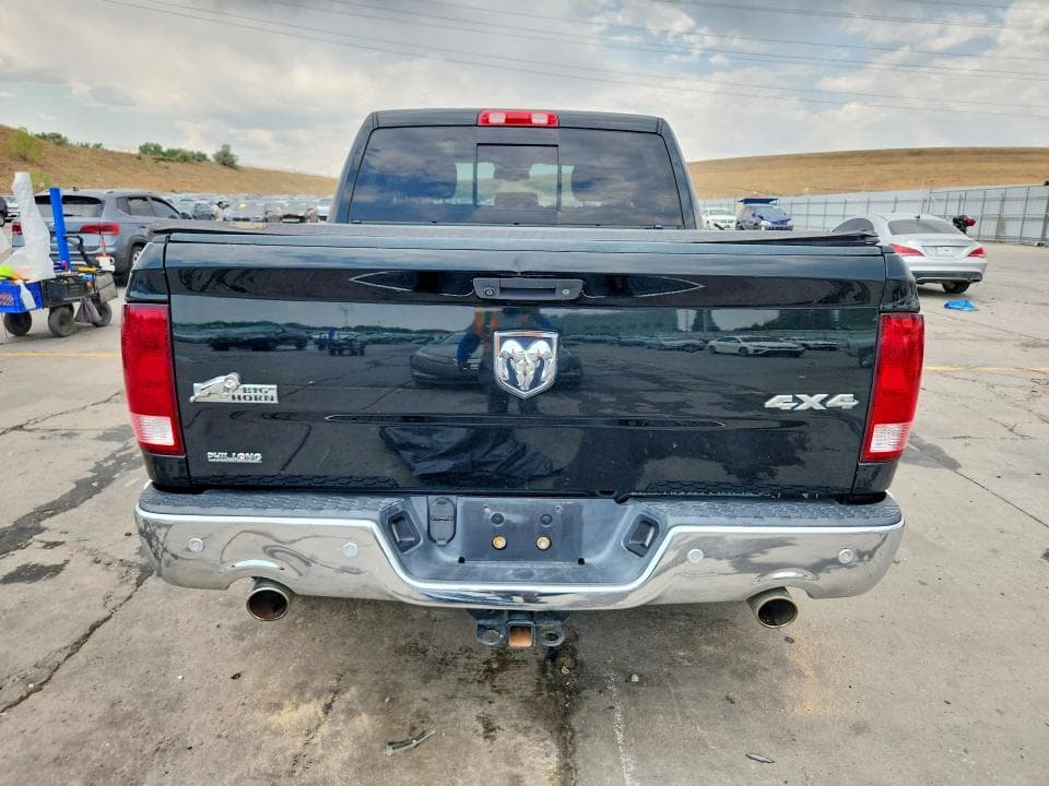 2017 RAM 1500 SLT 6