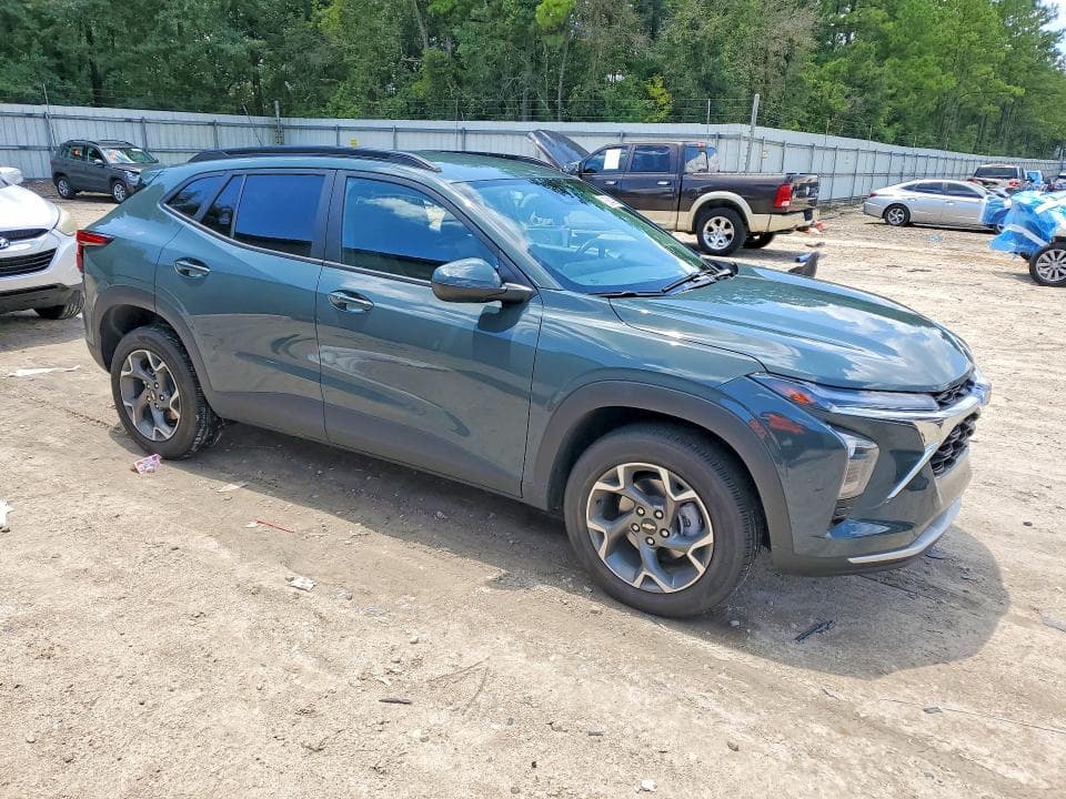 2025 CHEVROLET TRAX 1LT 4