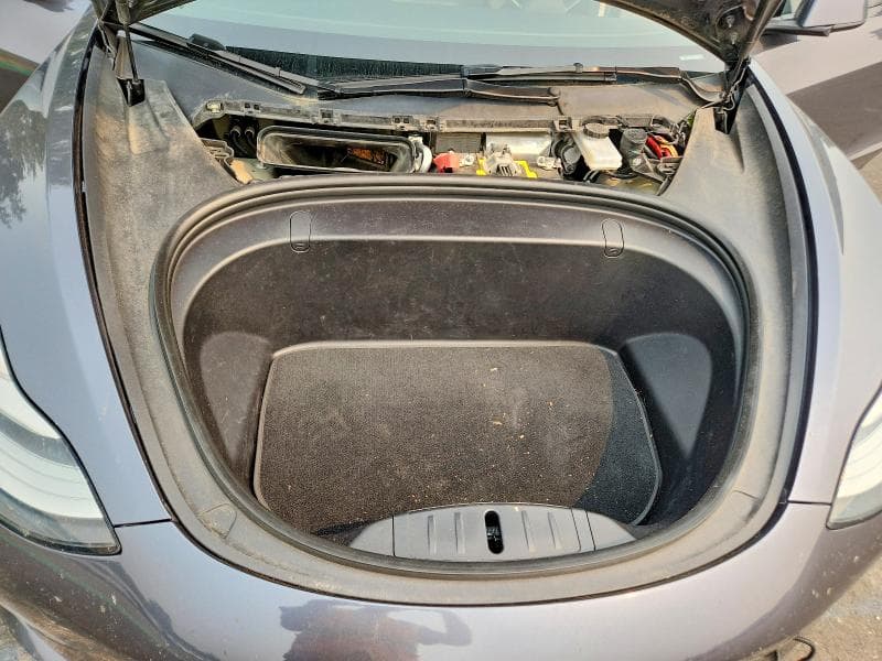 2018 TESLA MODEL 3 11