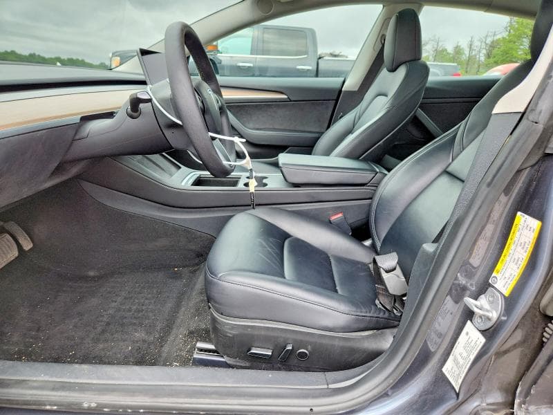 2023 TESLA MODEL 3 7