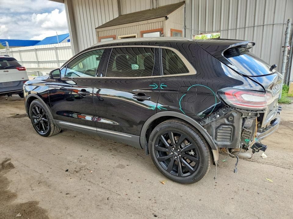2021 LINCOLN NAUTILUS RESERVE 2