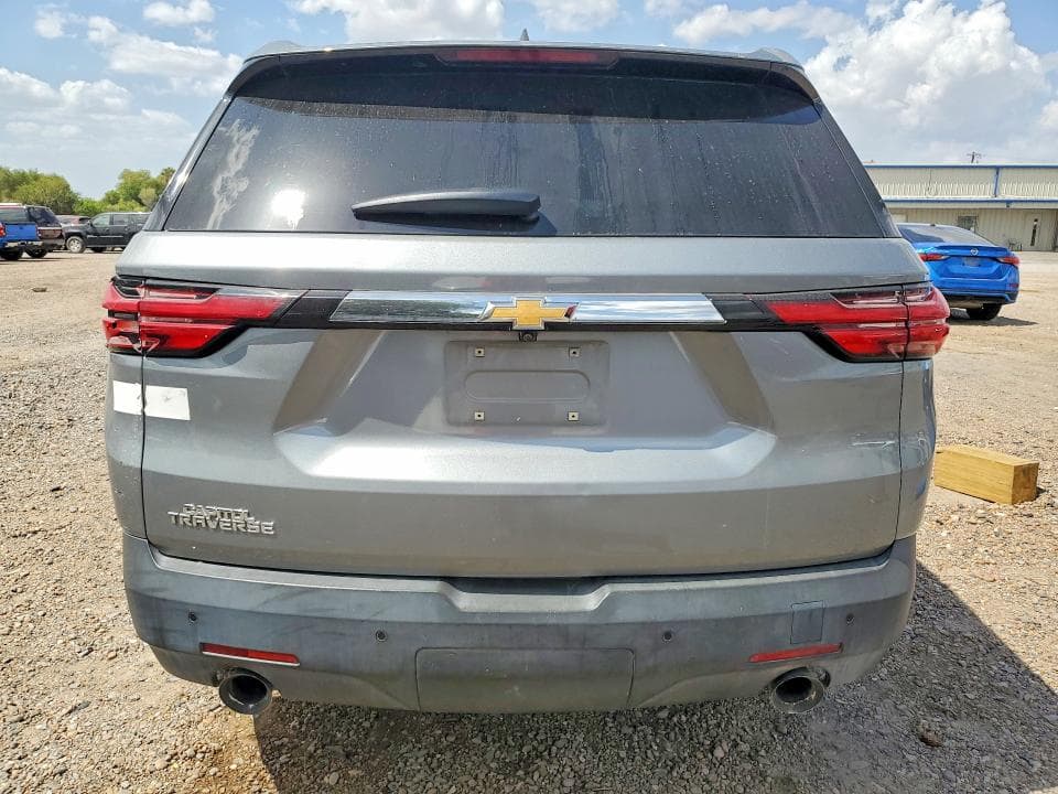 2023 CHEVROLET TRAVERSE LS 6
