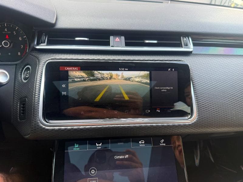 2020 LAND ROVER RANGE ROVER VELAR R-DYNAMIC S 6