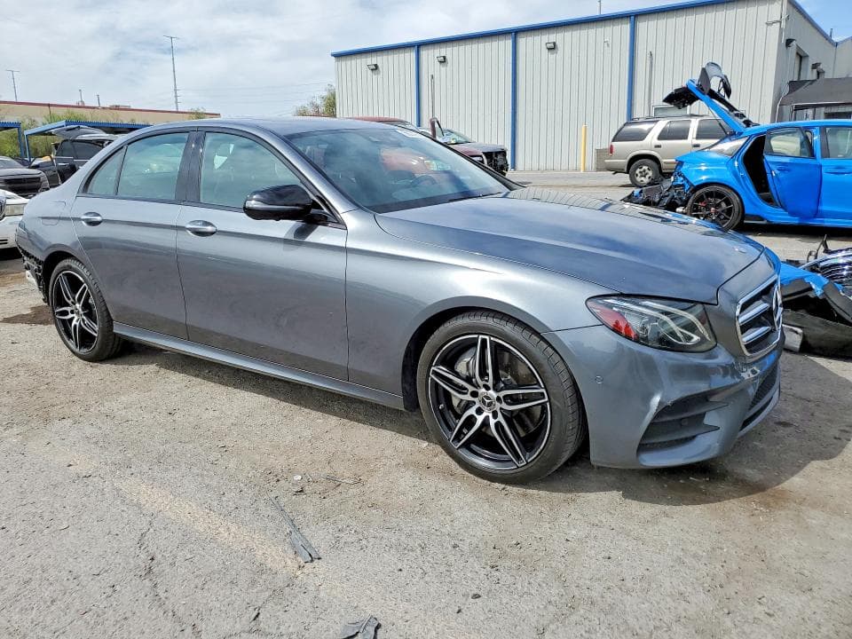2019 MERCEDES-BENZ E 300 4