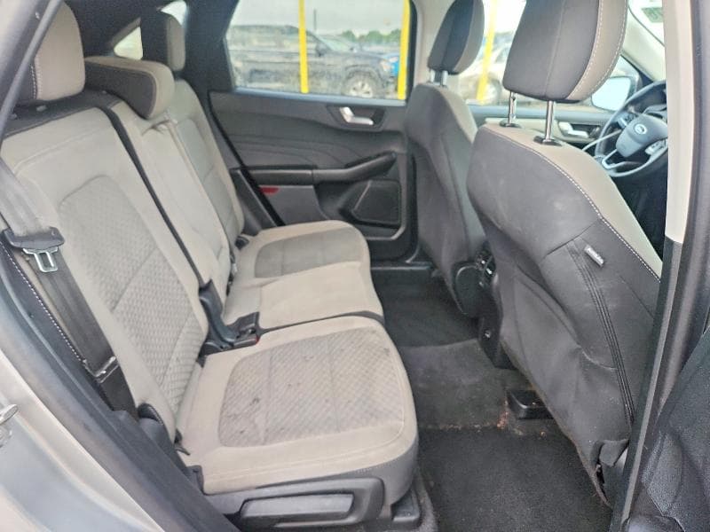 2021 FORD ESCAPE SE 11