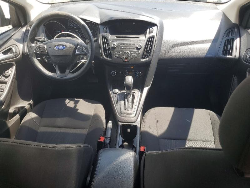 2017 FORD FOCUS SE 8
